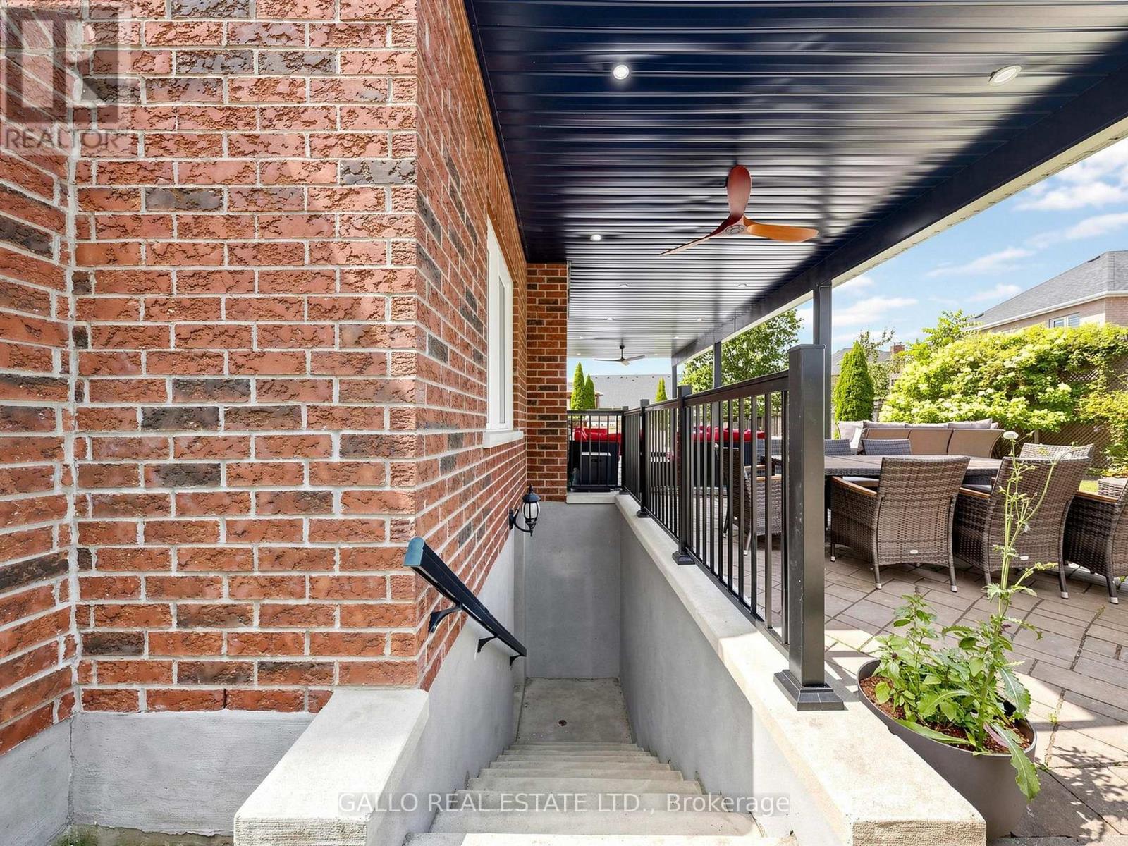 111 Pondmede Crescent, Whitchurch-Stouffville, Ontario  L4A 0E3 - Photo 40 - N13629298