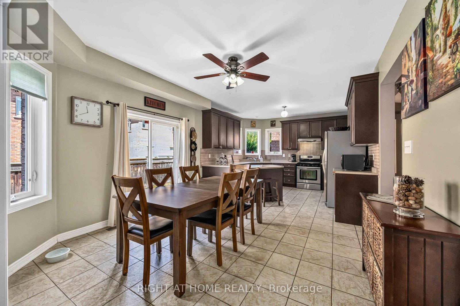41 Foresta Drive, Vaughan, Ontario  L4H 0N4 - Photo 10 - N13629302