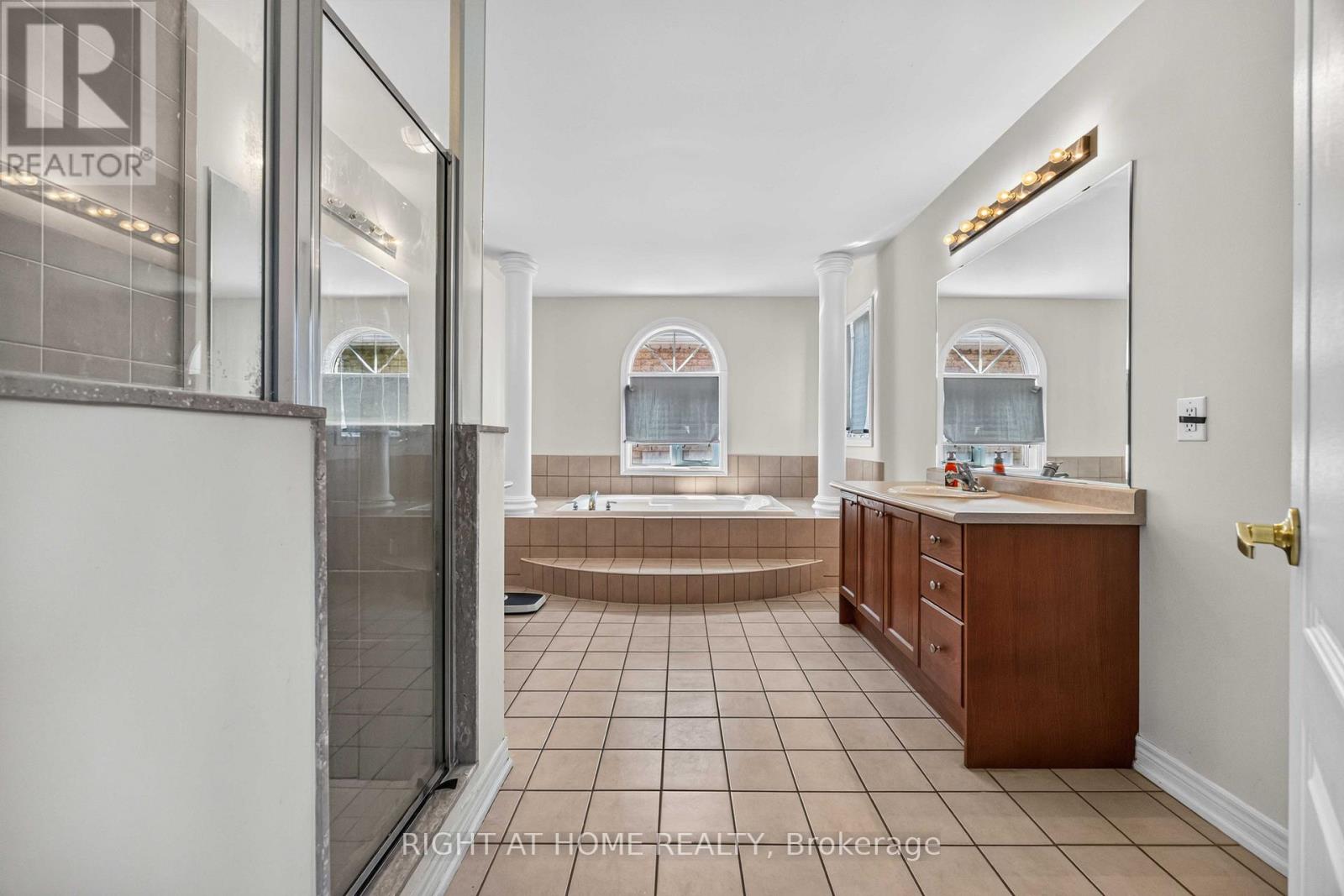 41 Foresta Drive, Vaughan, Ontario  L4H 0N4 - Photo 29 - N13629302