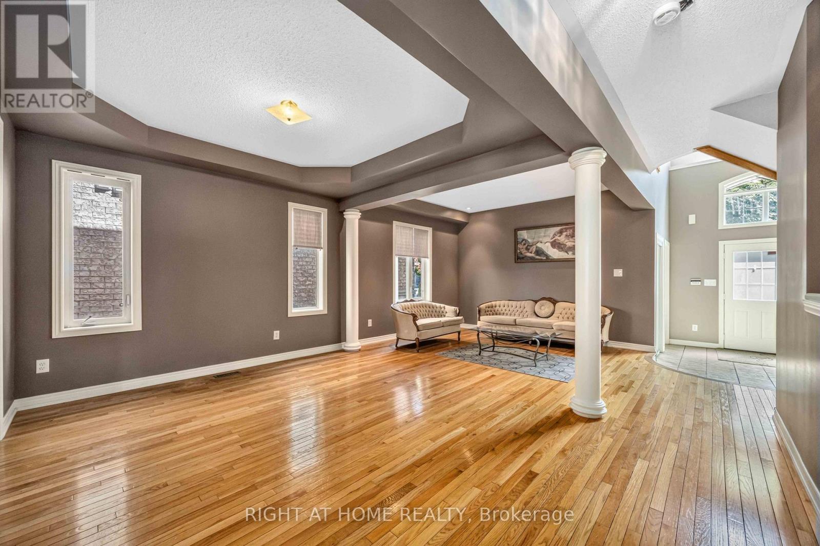 41 Foresta Drive, Vaughan, Ontario  L4H 0N4 - Photo 5 - N13629302