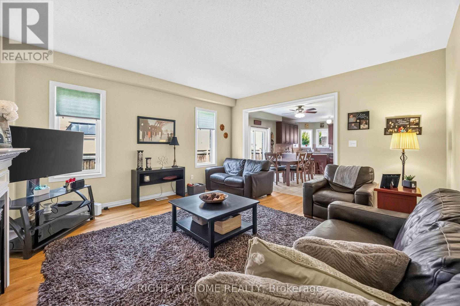 41 Foresta Drive, Vaughan, Ontario  L4H 0N4 - Photo 9 - N13629302
