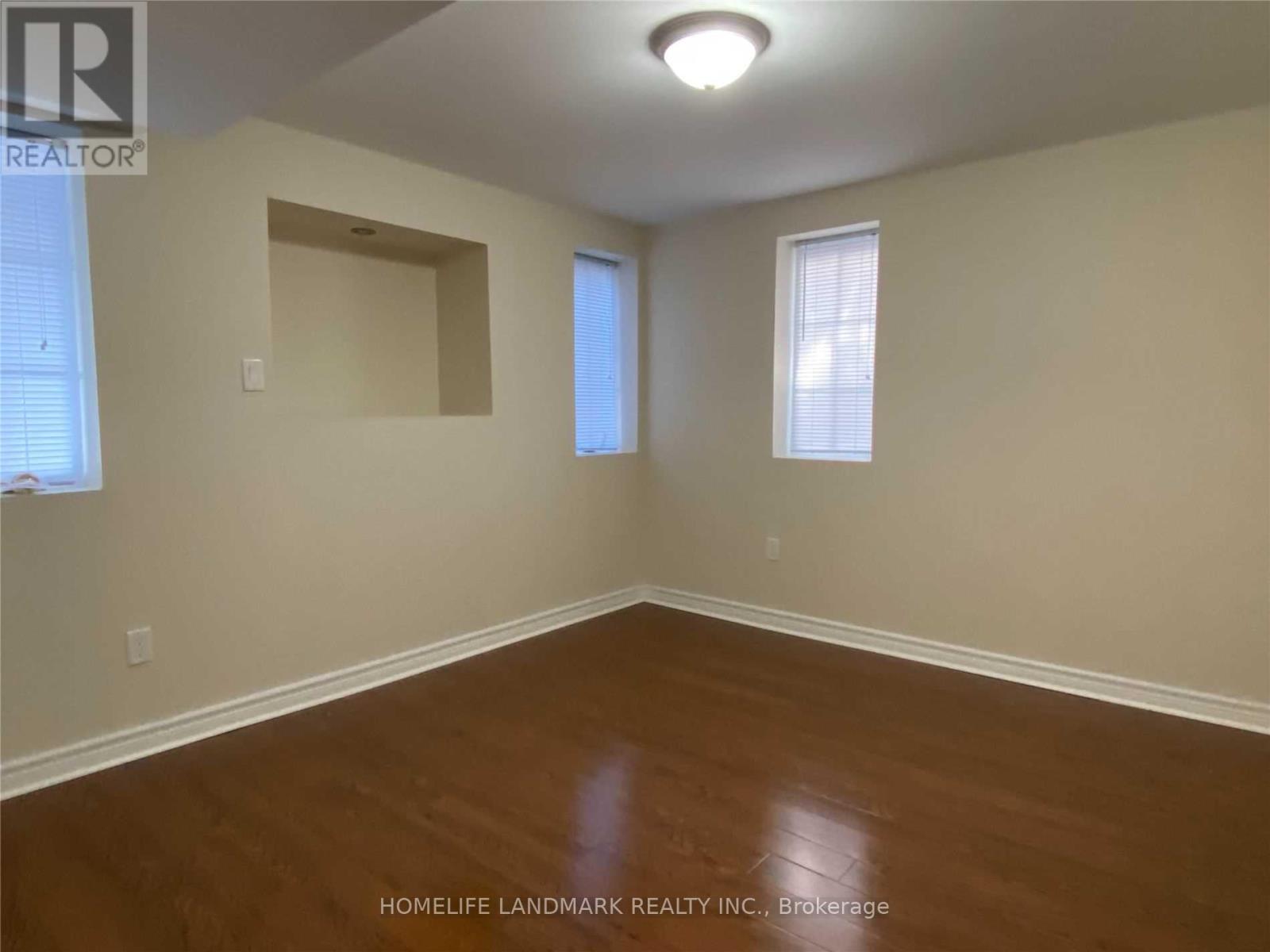 Lower - 32 Escapade Drive, Richmond Hill, Ontario L4E 4X7 - Photo 6 - N13629322
