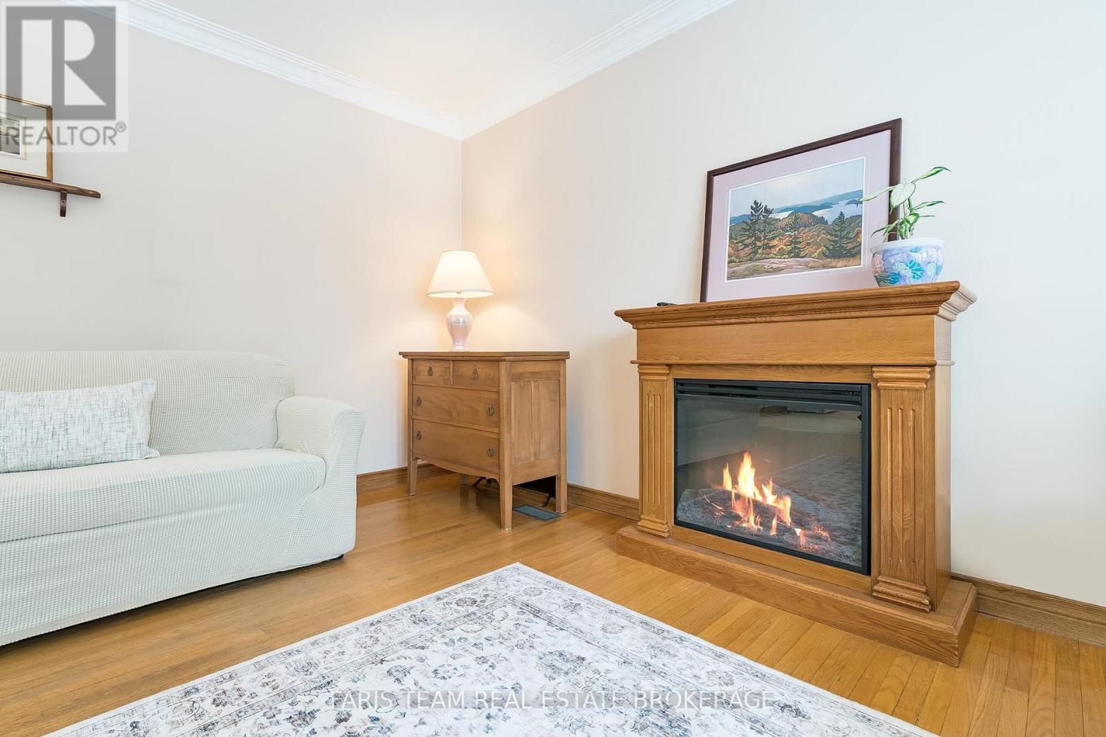 257 Church Street, Penetanguishene, Ontario  L9M 1G6 - Photo 17 - S13629316