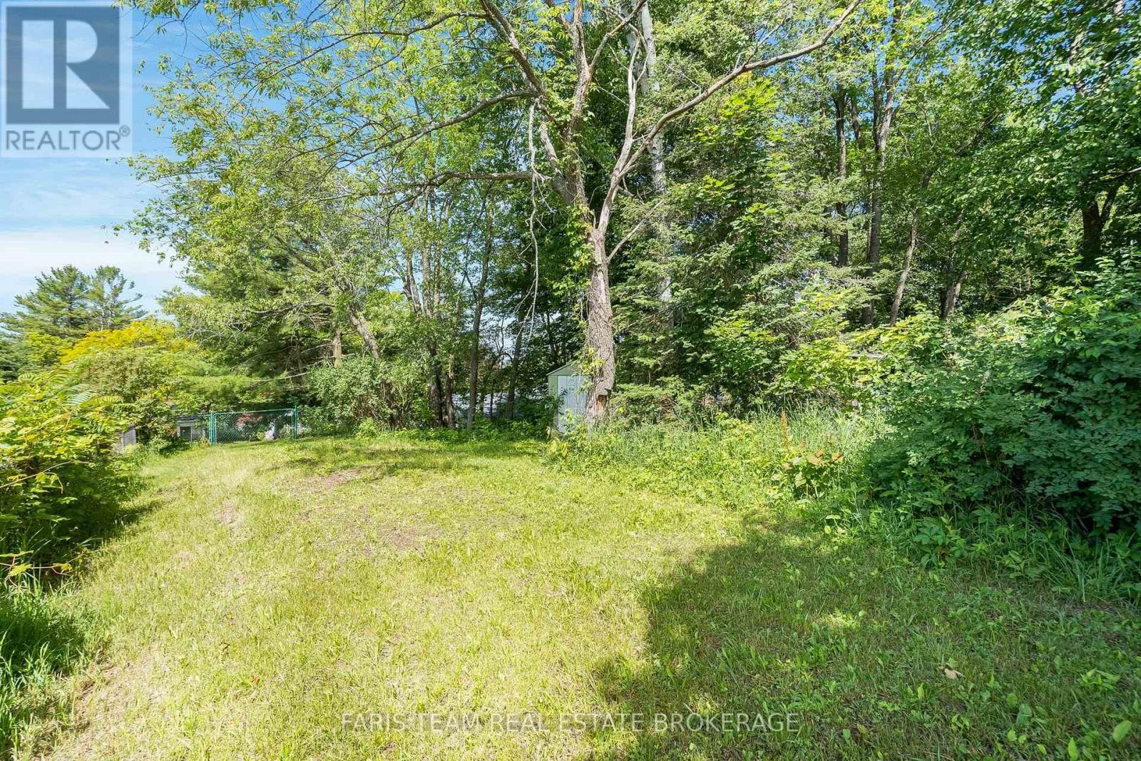 257 Church Street, Penetanguishene, Ontario  L9M 1G6 - Photo 41 - S13629316