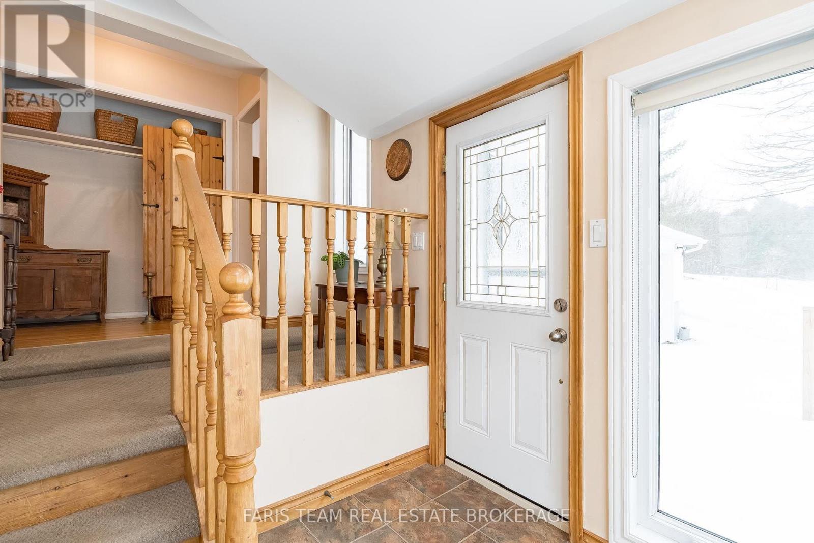 257 Church Street, Penetanguishene, Ontario  L9M 1G6 - Photo 6 - S13629316
