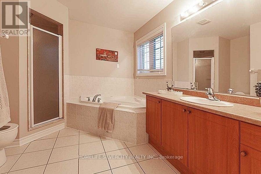39 Savita Road, Brampton, Ontario  L7A 3V1 - Photo 15 - W13629290