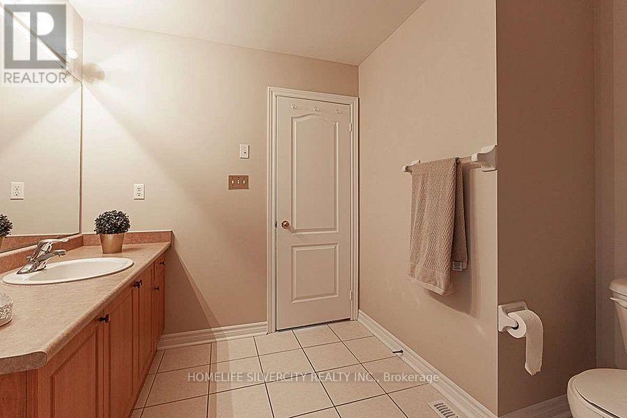 39 Savita Road, Brampton, Ontario  L7A 3V1 - Photo 16 - W13629290
