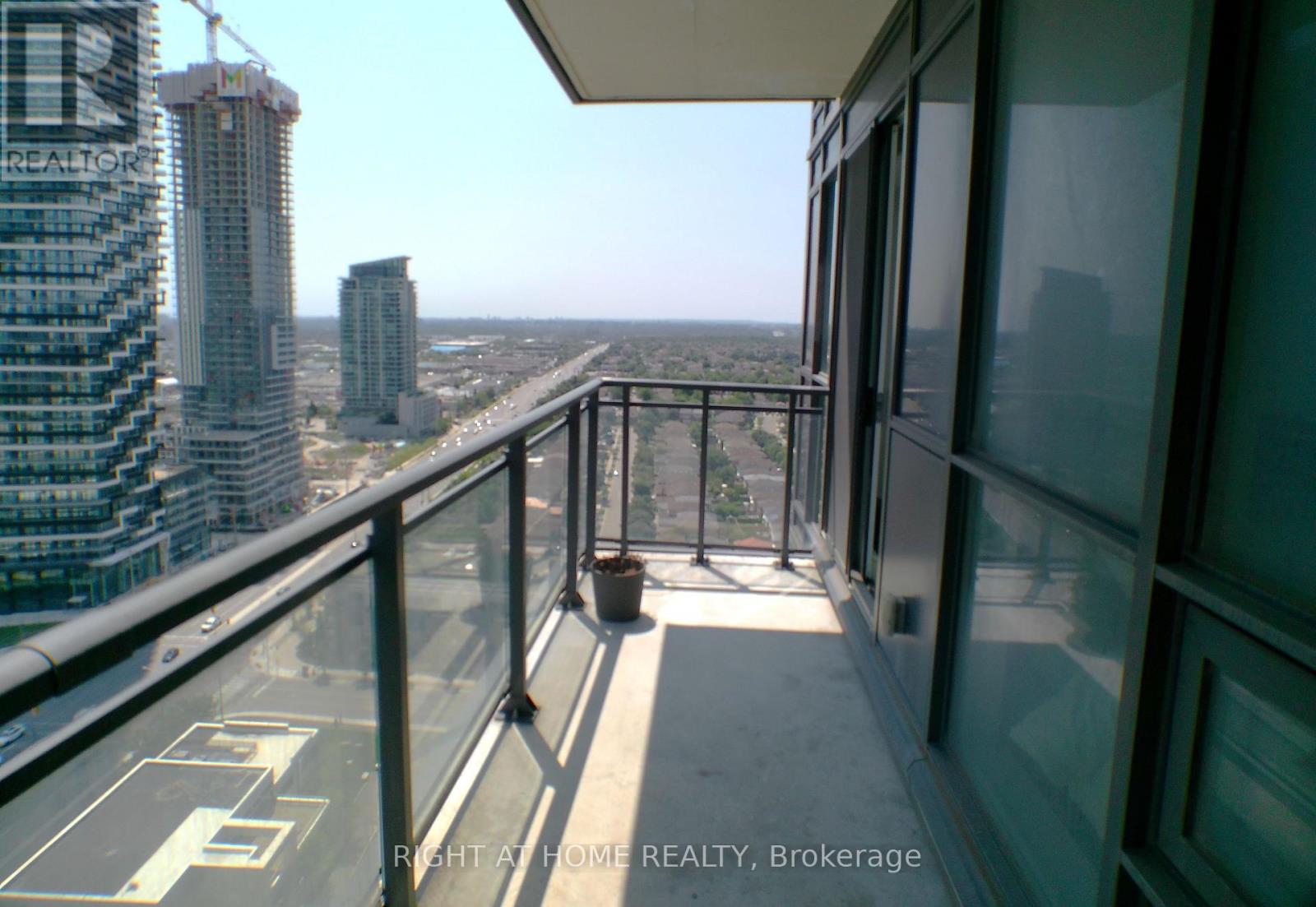 2202 - 510 Curran Place, Mississauga, Ontario  L5B 0J8 - Photo 15 - W13629352