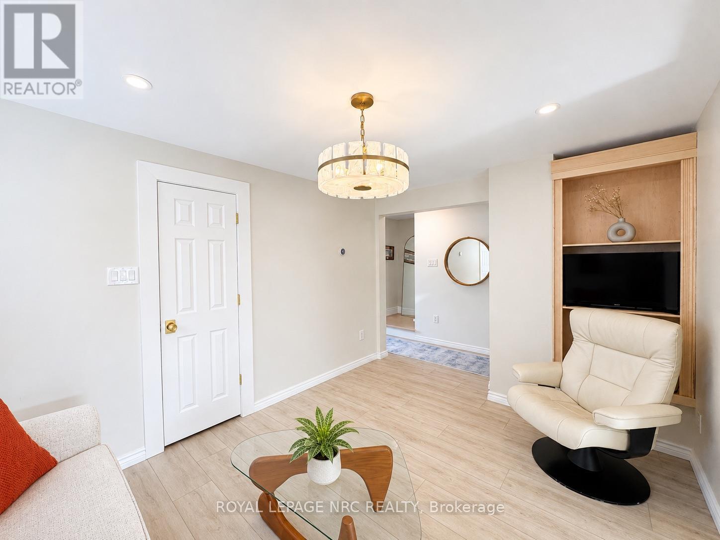 5 Victoria Street, St. Catharines, Ontario  L2S 2K8 - Photo 7 - X13578044