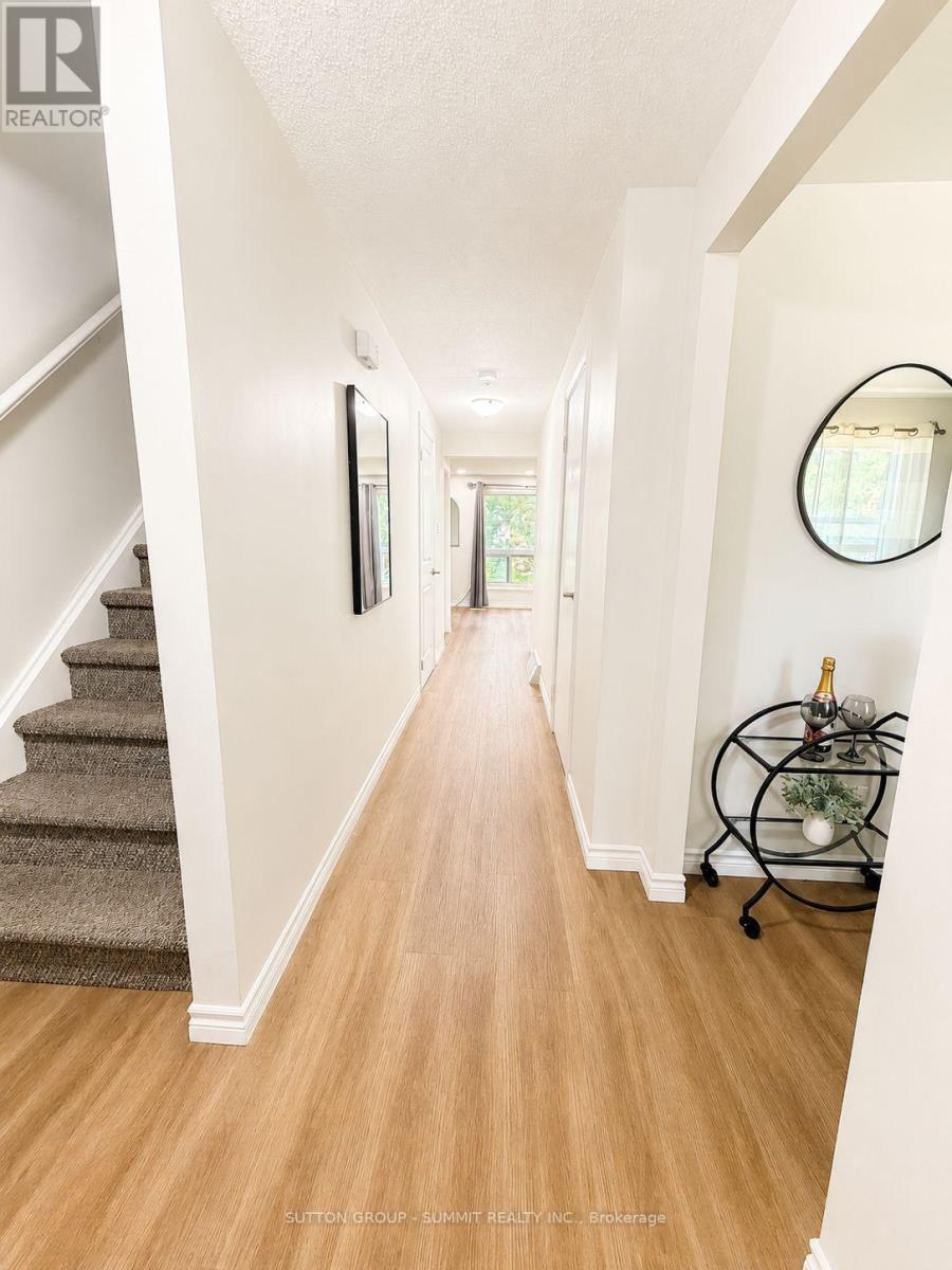 433a Dunvegan Drive, Waterloo, Ontario  N2K 2C9 - Photo 7 - X13629262