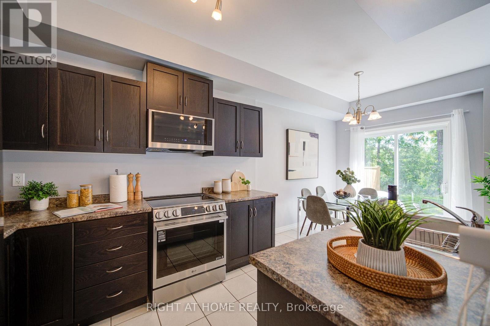 64 - 64 Myers Lane, Hamilton, Ontario  L9G 0A5 - Photo 13 - X13629268