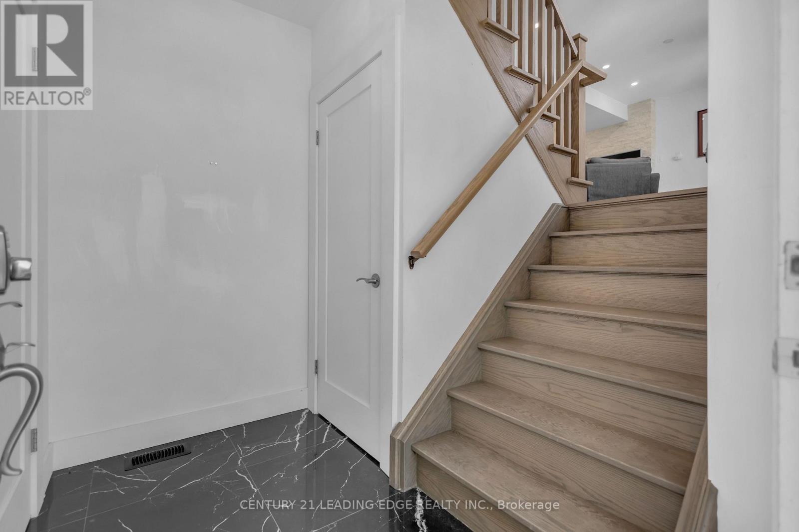 67 Bradley Street, St. Catharines, Ontario  L2T 1R5 - Photo 8 - X13629310