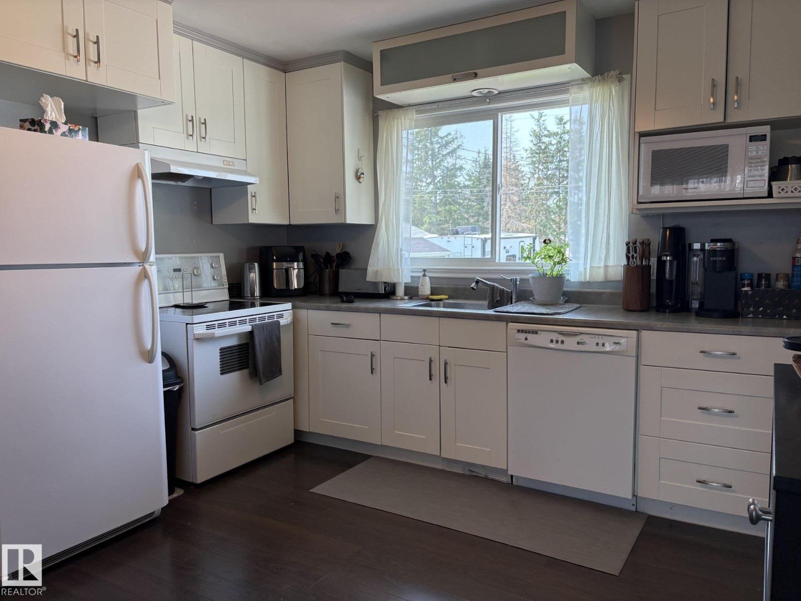 10216 108 Av, Westlock, Alberta  T7P 1J1 - Photo 11 - E4501798