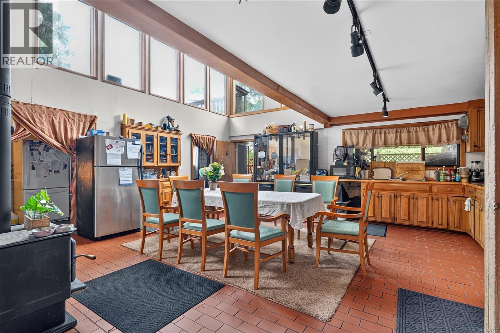 1012 Fairdowne Rd, Errington, British Columbia  V9P 2C1 - Photo 8 - 1044727