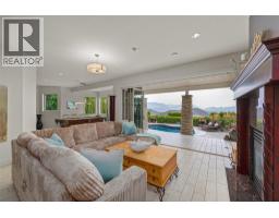 670 Devonian Avenue, Kelowna, British Columbia  V1W 5C2 - Photo 39 - 10394655
