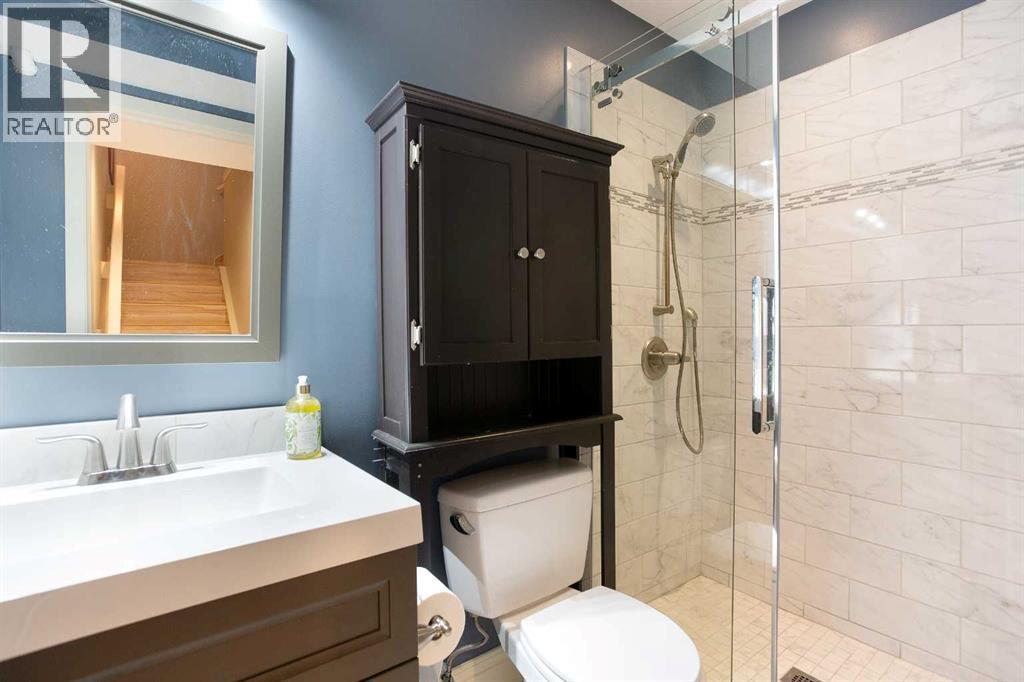90 Discovery Ridge Road SW, Calgary, Alberta  T3H 4R4 - Photo 42 - A2327230