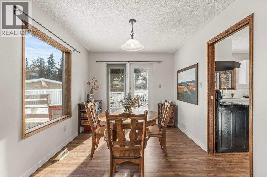 11410 Tassie Drive, Coldstream, British Columbia  V1B 1H4 - Photo 8 - 10396259