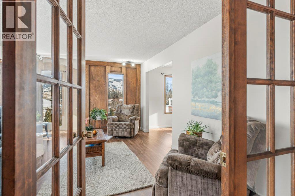 11410 Tassie Drive, Coldstream, British Columbia  V1B 1H4 - Photo 5 - 10396259