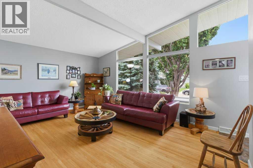 9511 Academy Drive SE, Calgary, Alberta  T2J 1A6 - Photo 7 - A2331690