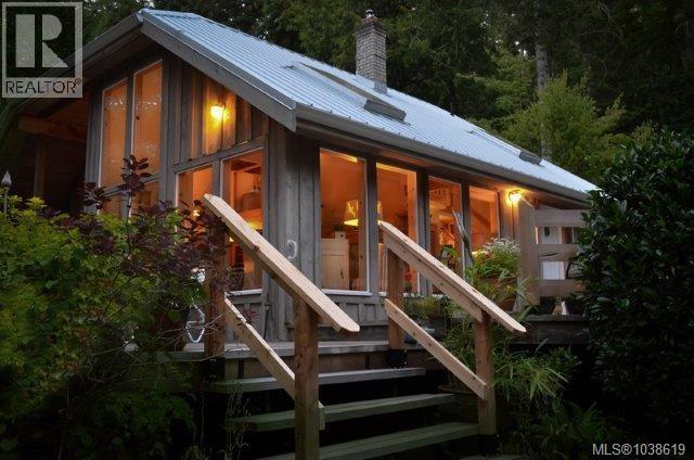 2980 Sooke River Rd, Sooke, British Columbia  V9Z 0Y1 - Photo 1 - 1038619