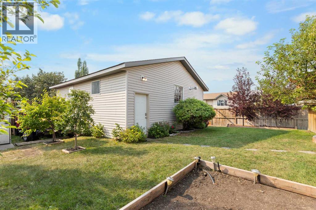 1501 Strathcona Close, Strathmore, Alberta  T1P 1S2 - Photo 33 - A2334075