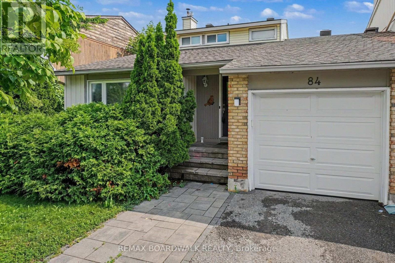 84 Sherway Drive, Ottawa, Ontario K2J 1N8 - Photo 2 - X13629374