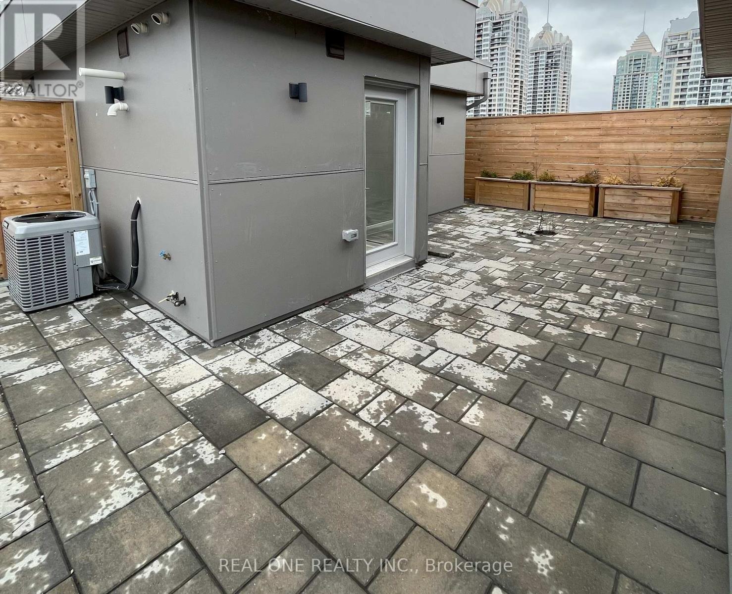 Unit 5 - 25 Dervock Crescent, Toronto, Ontario  M2K 0G7 - Photo 32 - C13629398