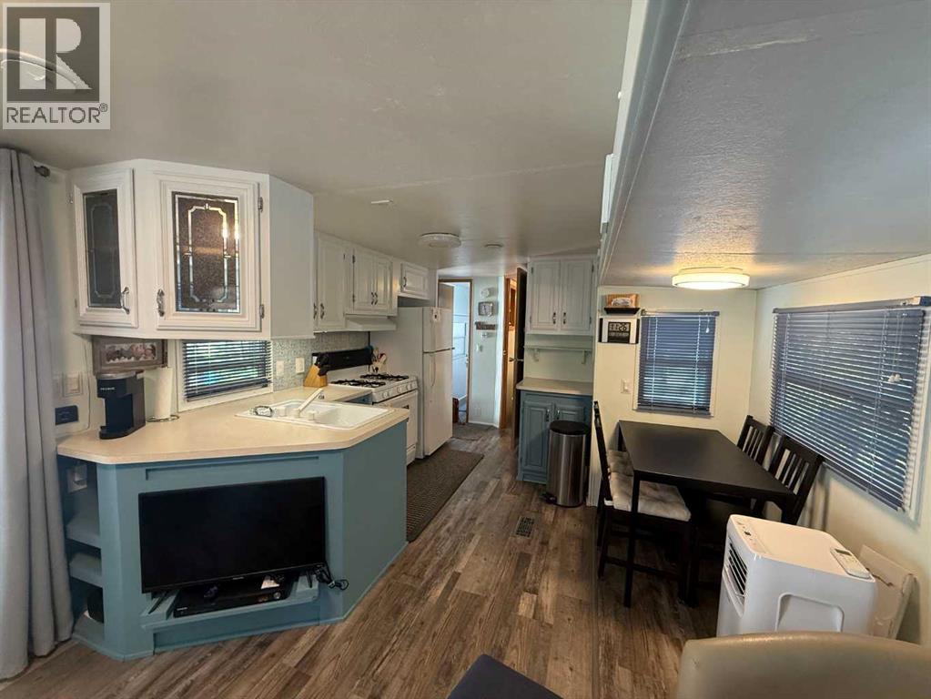 29 Timber Trail, 5230 27 Highway, Rural Mountain View County, Alberta  T0M 1X0 - Photo 4 - A2317815