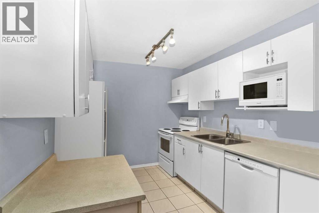 17c, 80 Galbraith Drive Sw, Calgary, Alberta T3E 3H2 - Photo 6 - A2320925