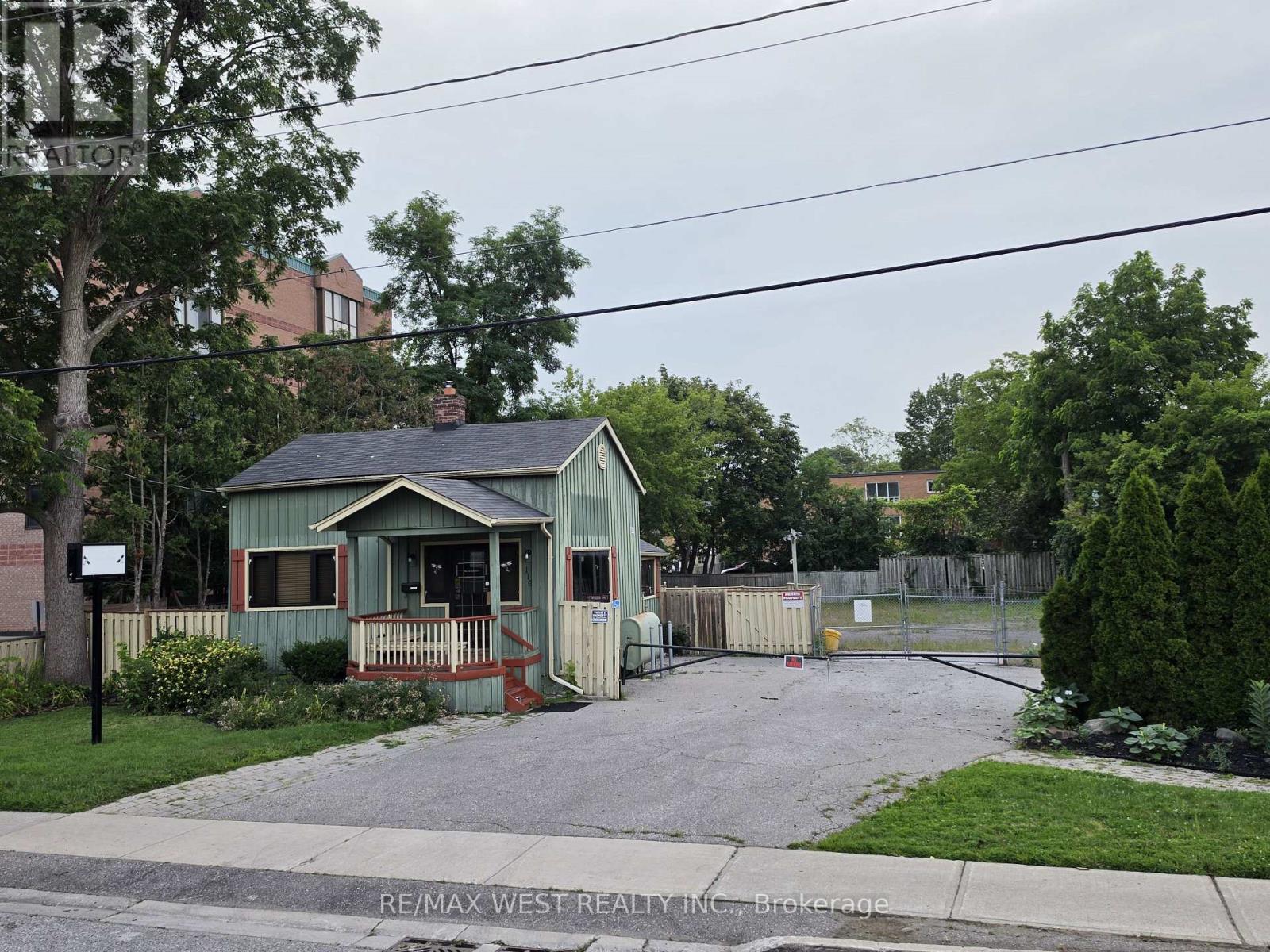 119 ASH STREET, Whitby, Ontario