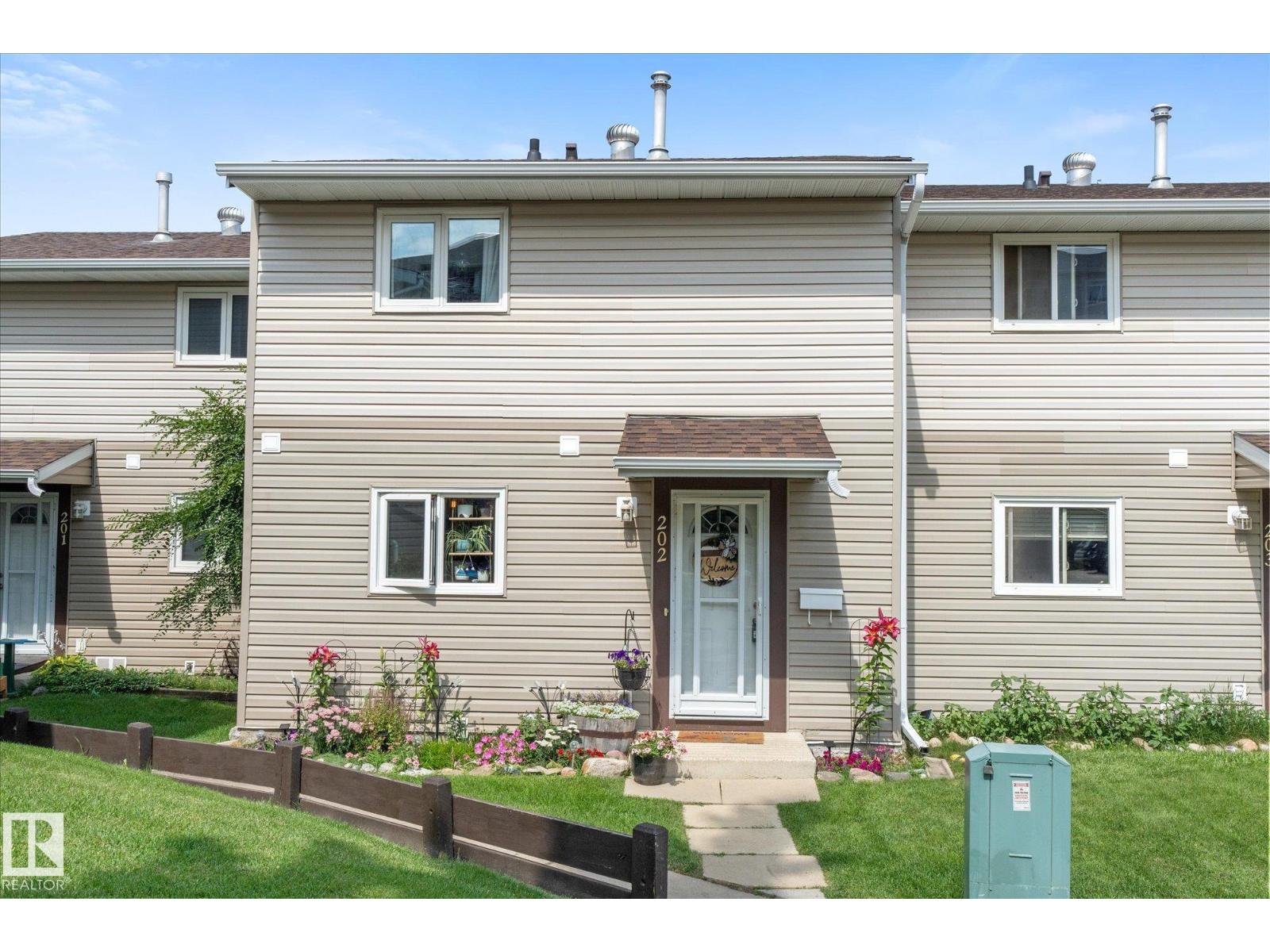 202 SPRUCE GL, Spruce Grove, Alberta