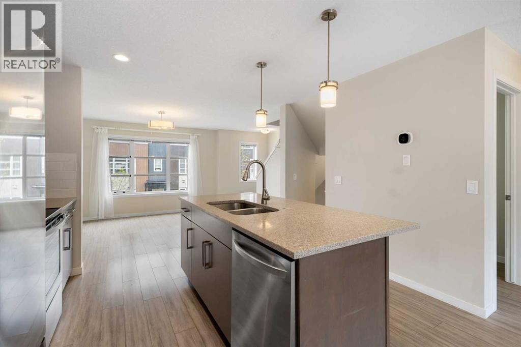 506 Evansridge Park Nw, Calgary, Alberta  T3P 0N7 - Photo 6 - A2332491