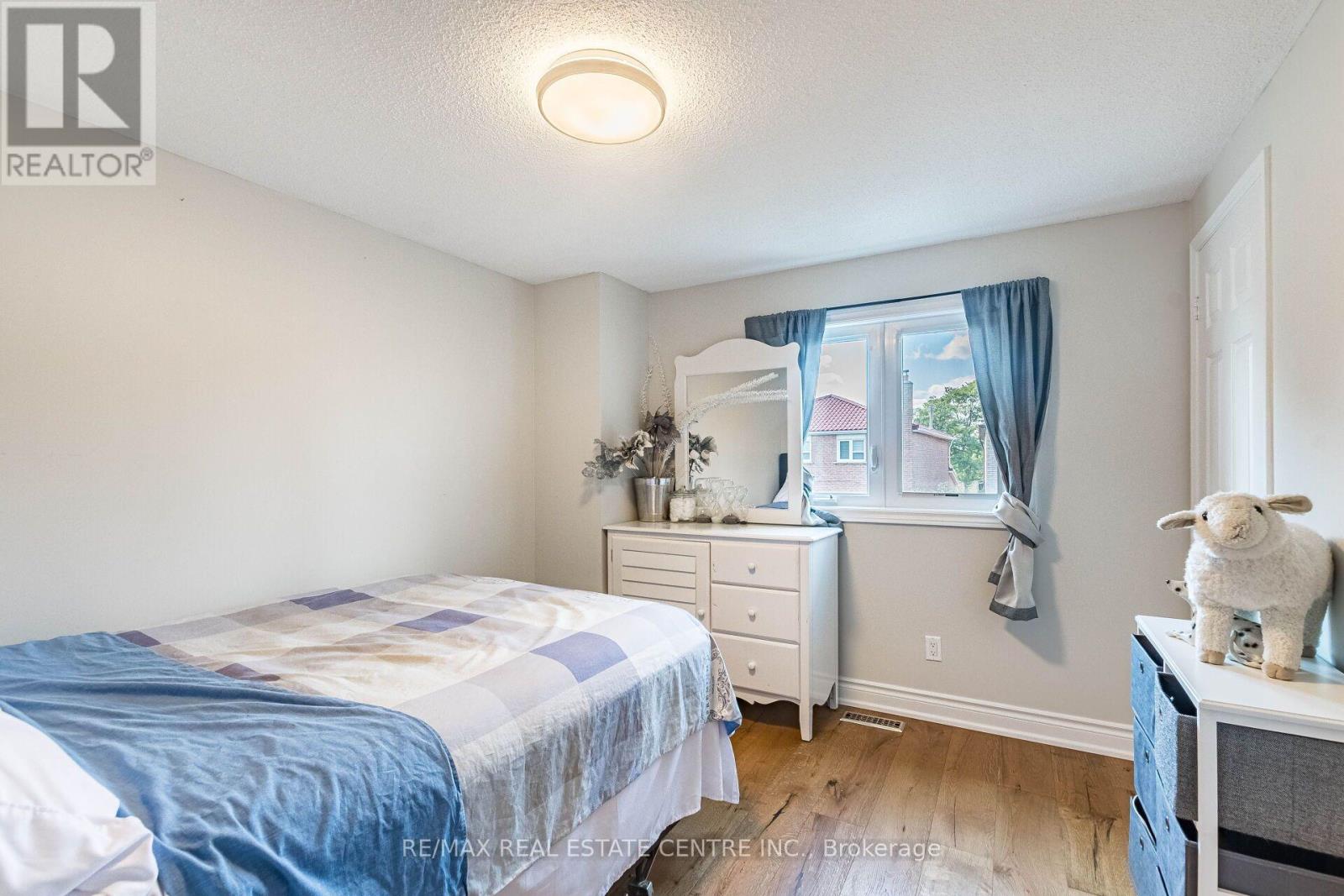 1571 Meadowfield Crescent, Mississauga, Ontario  L5M 4T4 - Photo 22 - W13629380
