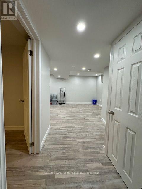 542 Wingrove Crescent, Oakville, Ontario  L6L 4R6 - Photo 6 - W13629388