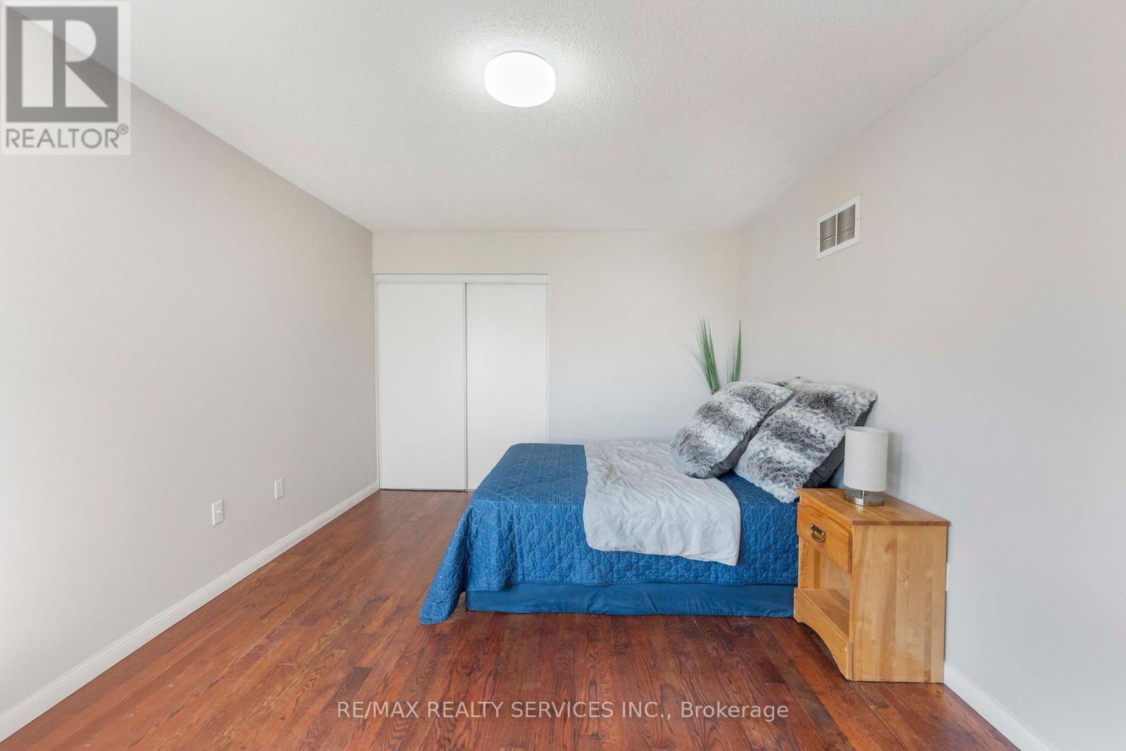 3696 Waterfall Crescent, Mississauga, Ontario  L5N 8G8 - Photo 27 - W13628986