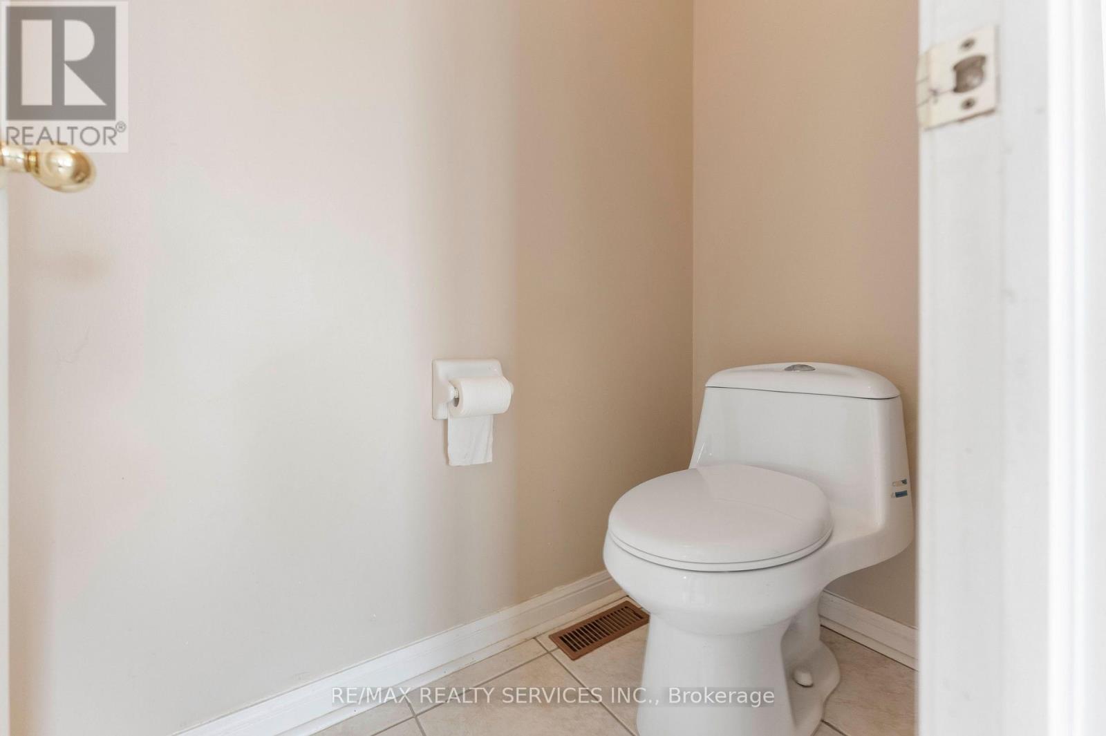 3696 Waterfall Crescent, Mississauga, Ontario  L5N 8G8 - Photo 37 - W13628986