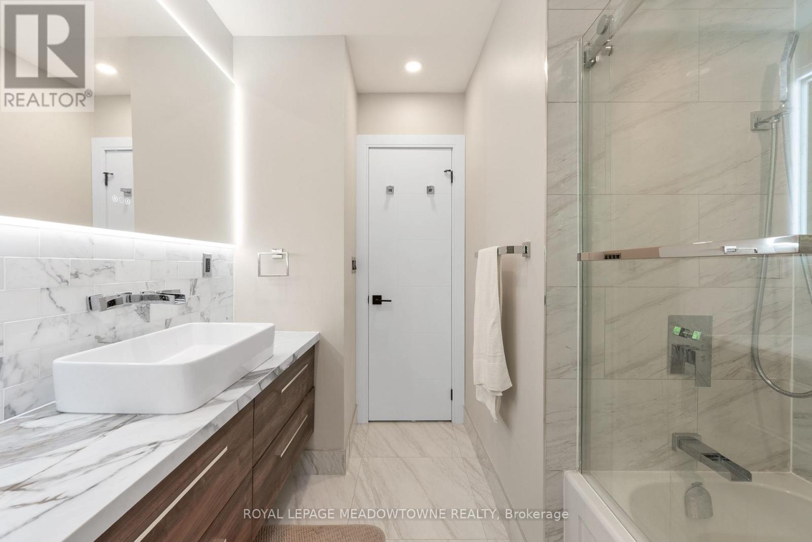 1268 Forest Hill, Oakville, Ontario L6H 2C3 - Photo 24 - W13629400