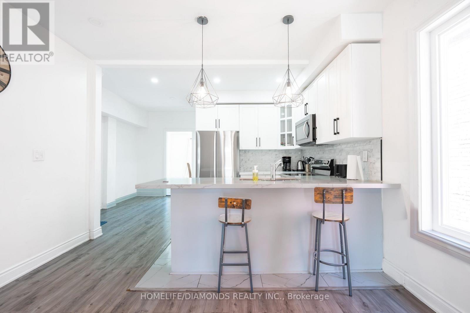 20 Somerset Avenue, Hamilton, Ontario L8L 2L5 - Photo 6 - X13629392