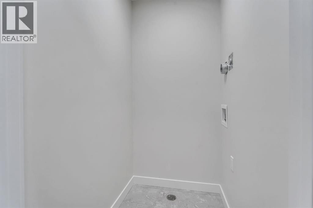 351 Fireside Drive, Cochrane, Alberta  T4C 3J1 - Photo 25 - A2254442