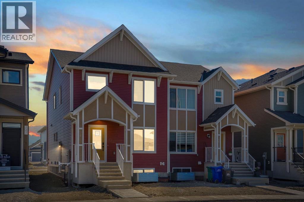 351 Fireside Drive, Cochrane, Alberta  T4C 3J1 - Photo 1 - A2254442