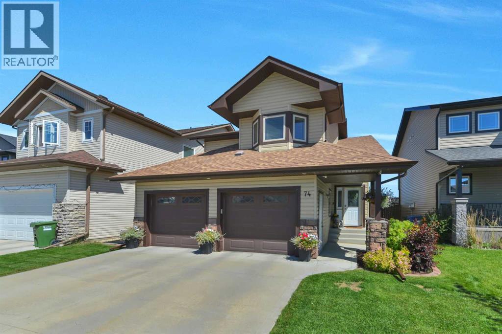 74 Turner Crescent, Red Deer, Alberta  T4P 0L1 - Photo 1 - A2327978
