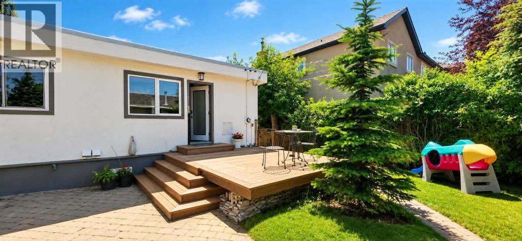 618 11 Avenue NE, Calgary, Alberta  T2E 0Z7 - Photo 9 - A2324297