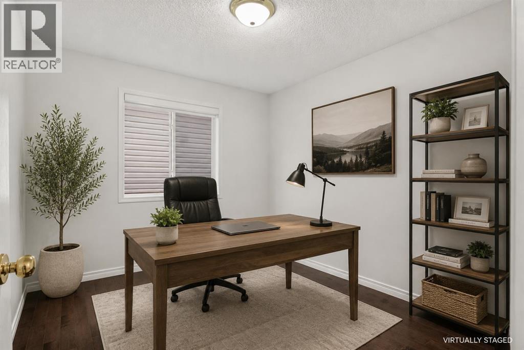338 Panamount Drive NW, Calgary, Alberta  T3K 5M1 - Photo 12 - A2326109