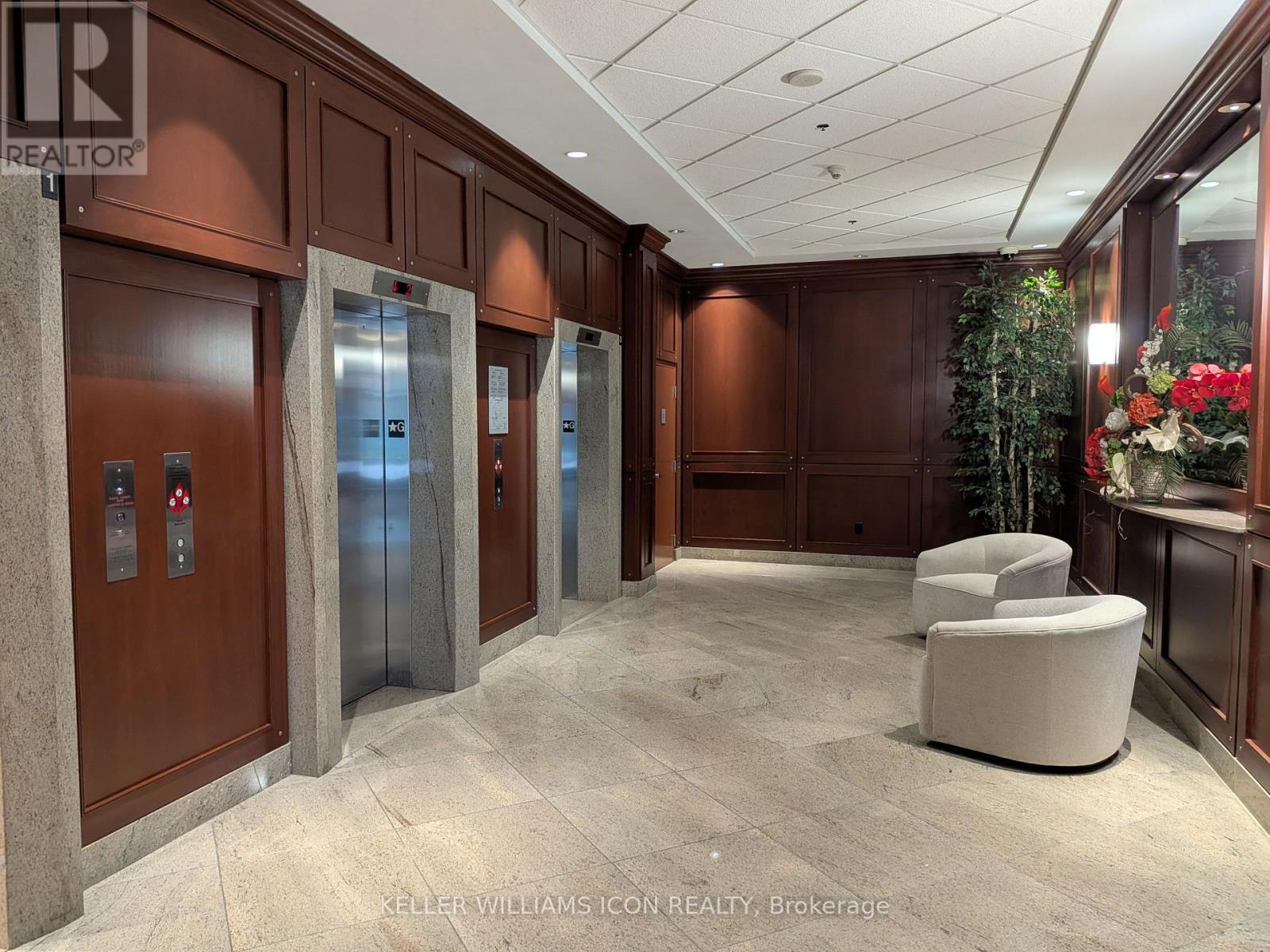 901 - 234 Rideau Street, Ottawa, Ontario  K1N 0A9 - Photo 2 - X13629458
