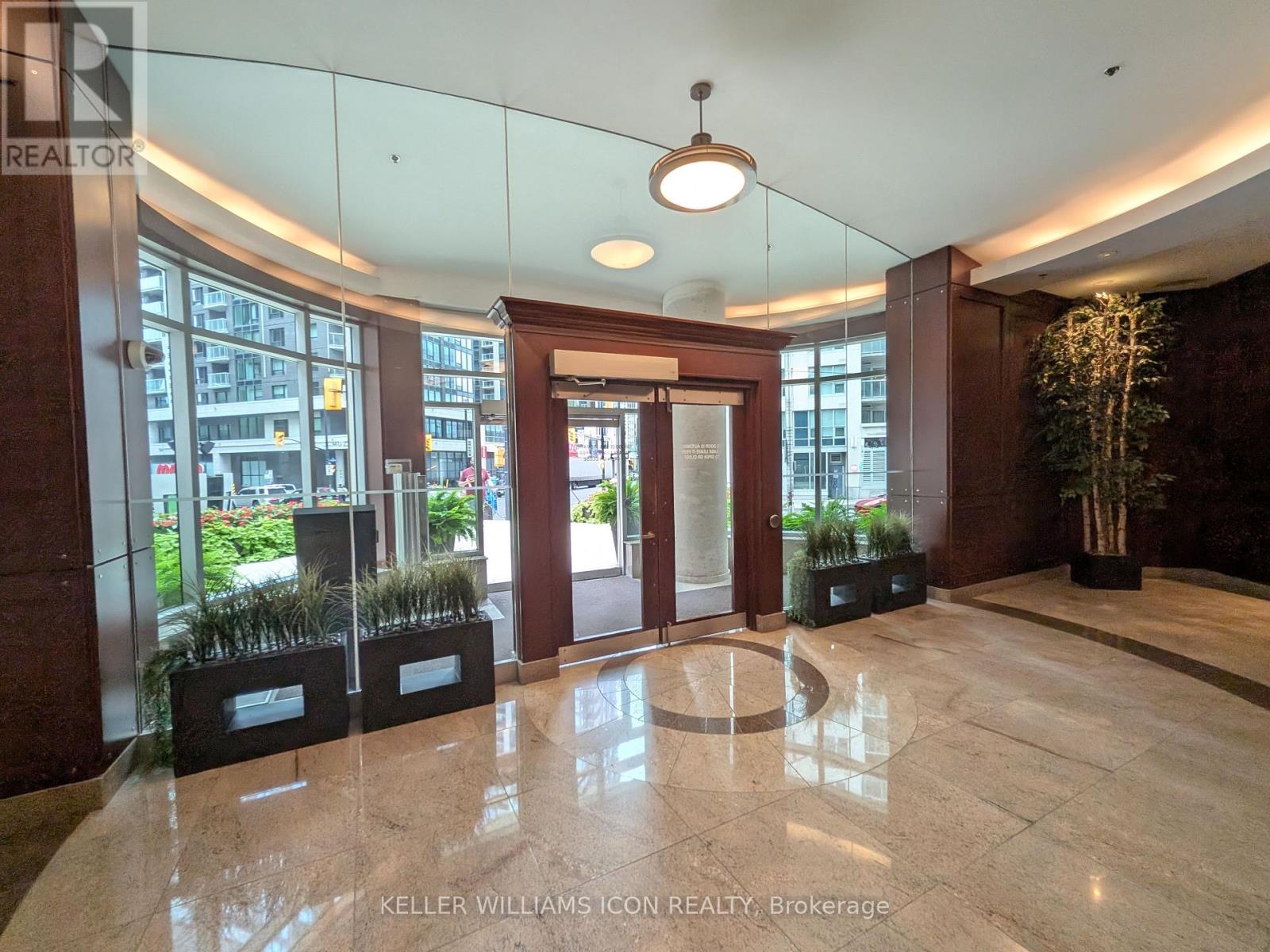 901 - 234 Rideau Street, Ottawa, Ontario  K1N 0A9 - Photo 3 - X13629458