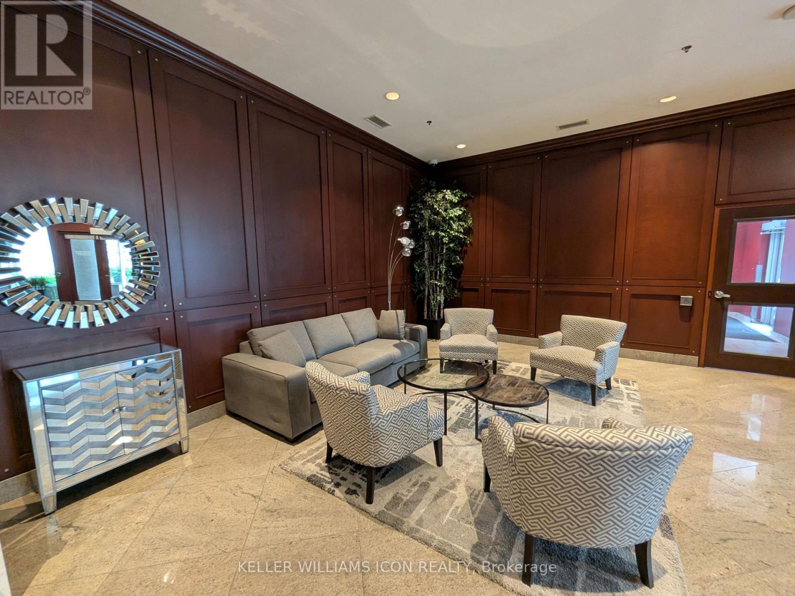 901 - 234 Rideau Street, Ottawa, Ontario  K1N 0A9 - Photo 4 - X13629458