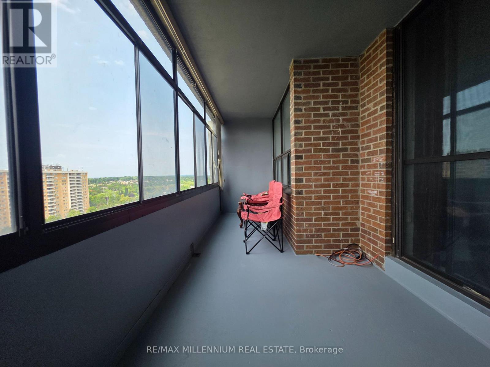 1512 - 15 Kensington Rd Road, Brampton, Ontario L6T 3W2 - Photo 13 - W13603178