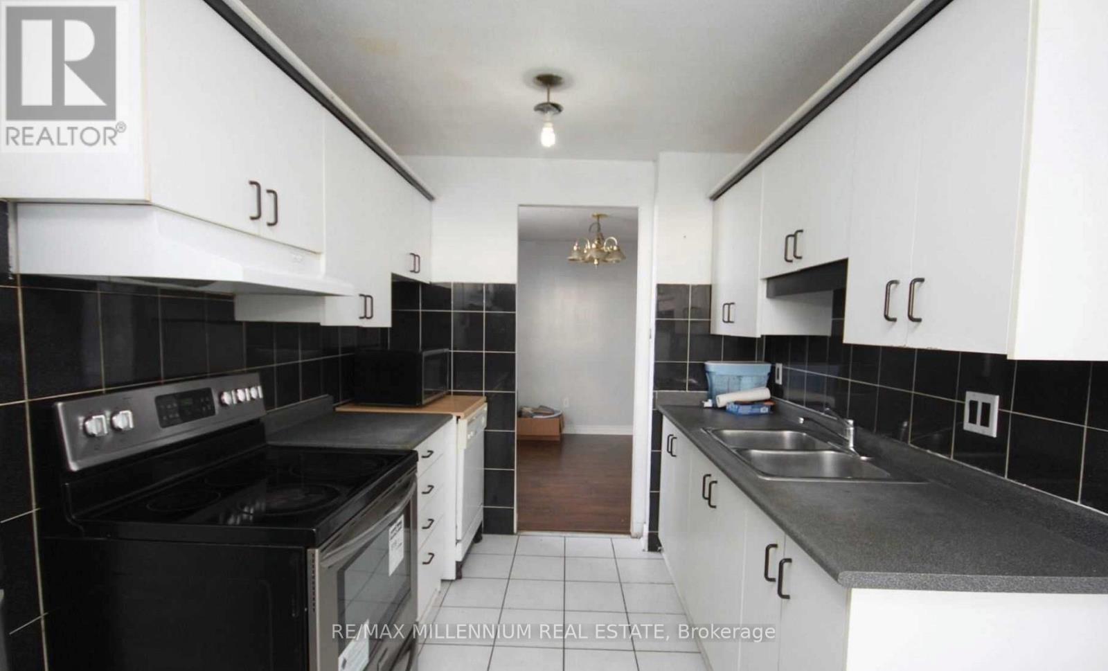 1512 - 15 Kensington Rd Road, Brampton, Ontario L6T 3W2 - Photo 10 - W13603178
