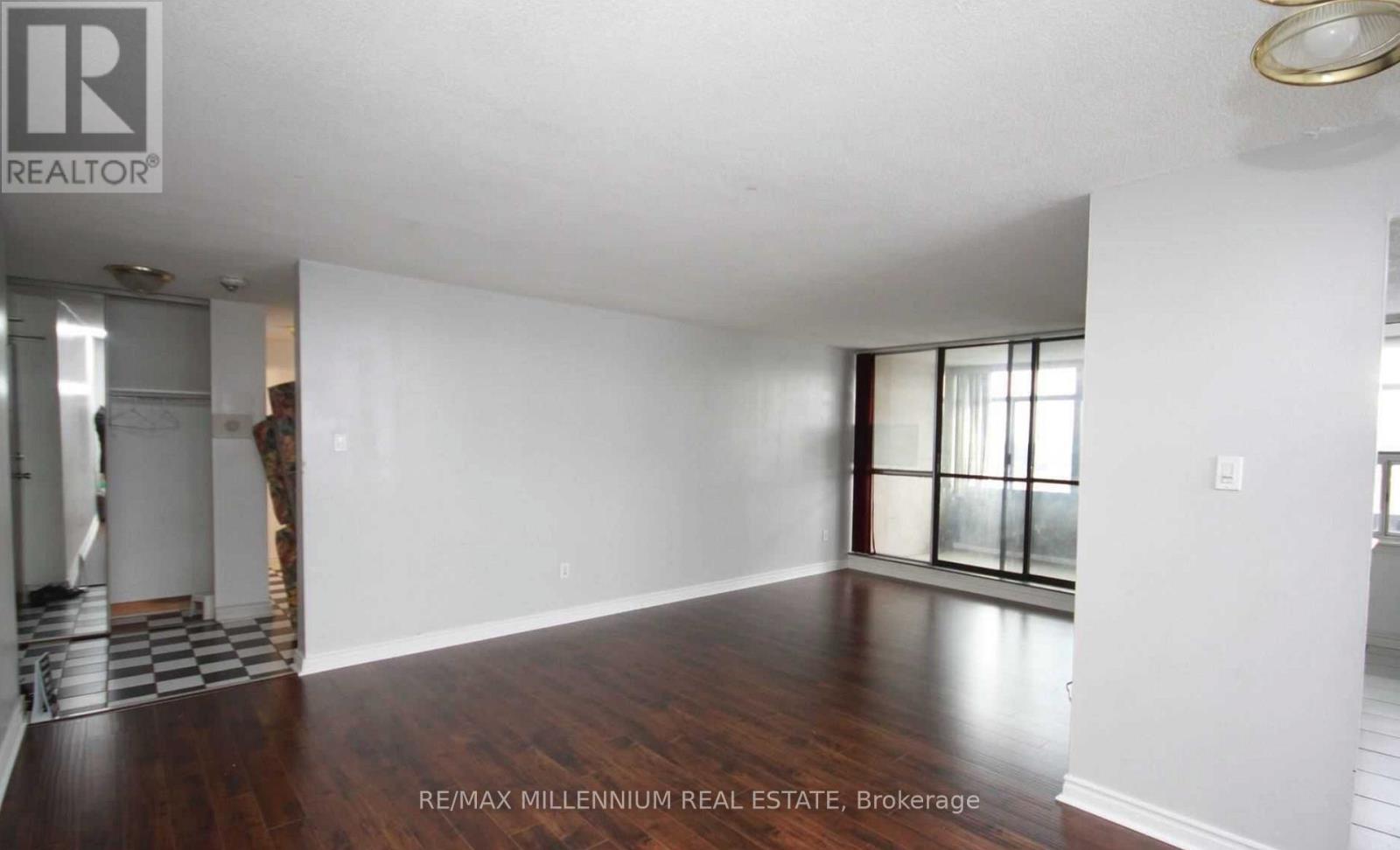 1512 - 15 Kensington Rd Road, Brampton, Ontario L6T 3W2 - Photo 9 - W13603178
