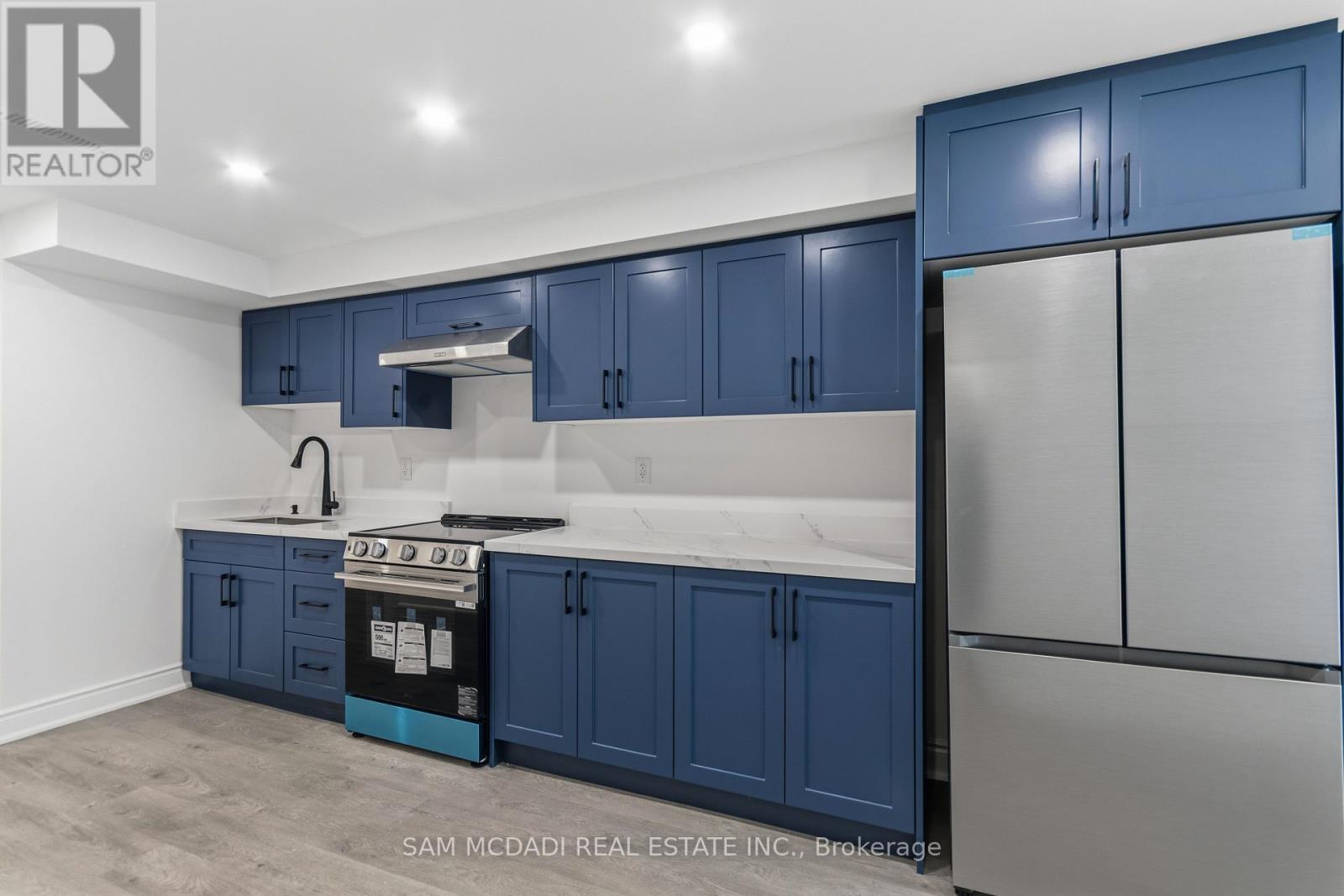 26 Montpelier Street, Brampton, Ontario L6Y 6A6 - Photo 7 - W13629248